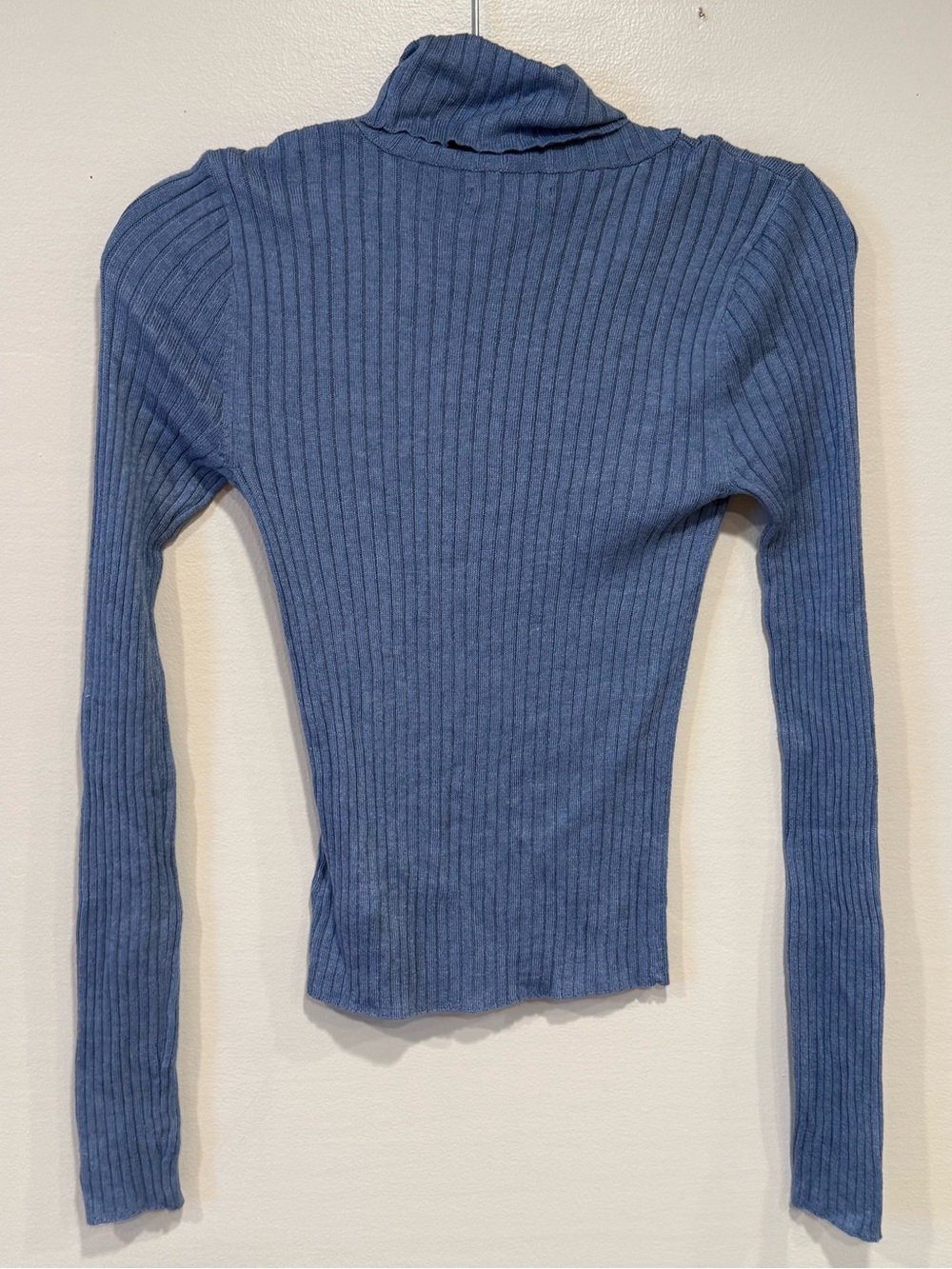 American Eagle Periwinkle Blue Ribbed Turtleneck Sweater Women's Medium - Picture 2 of 5
